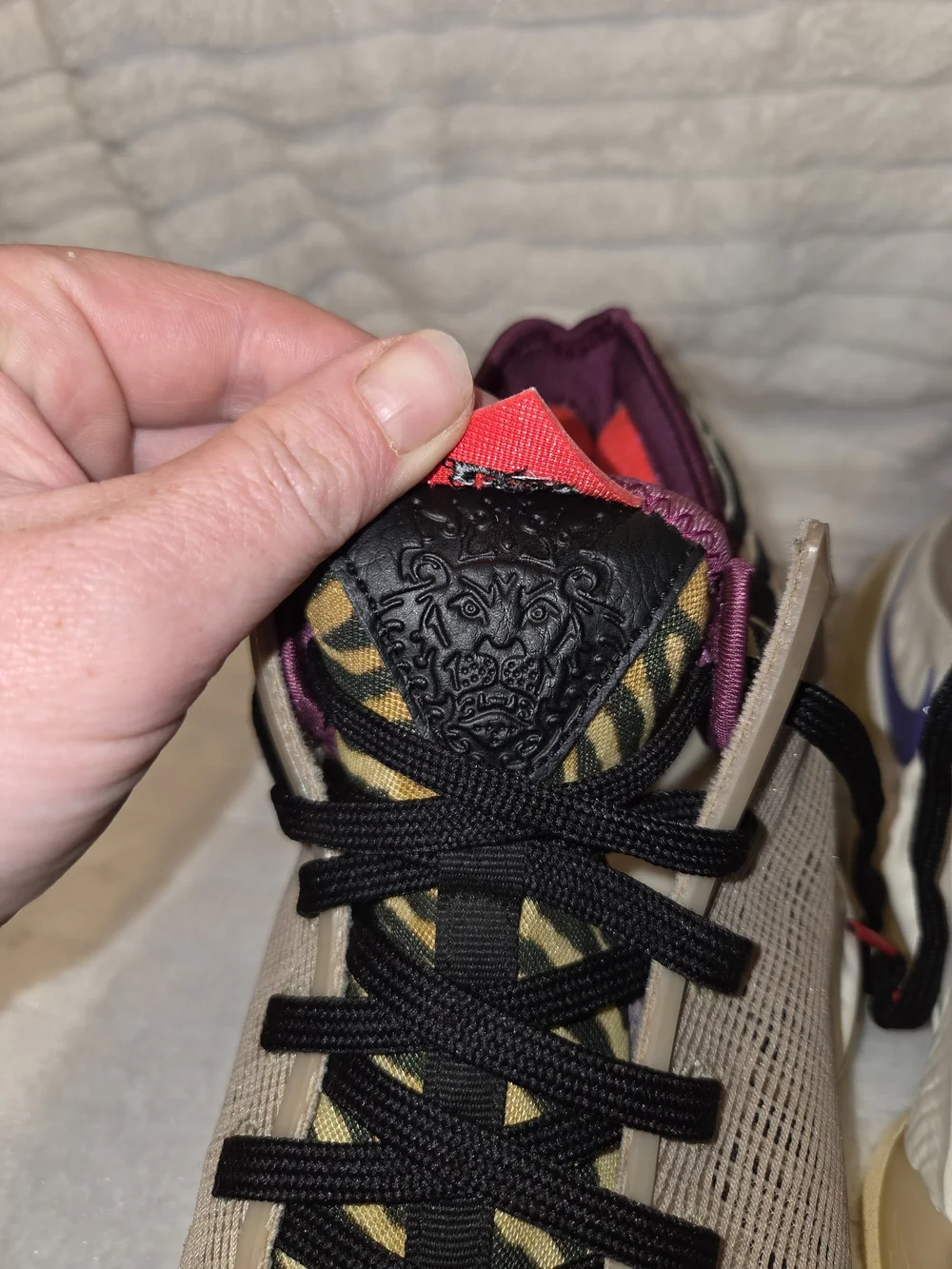 Size 10 Nike LeBron Xix Low Safari men's basketball shoes.